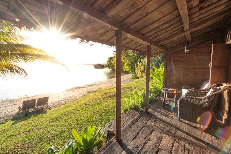 Ratua Private Island Resort Aimbuei Bay Luaran gambar