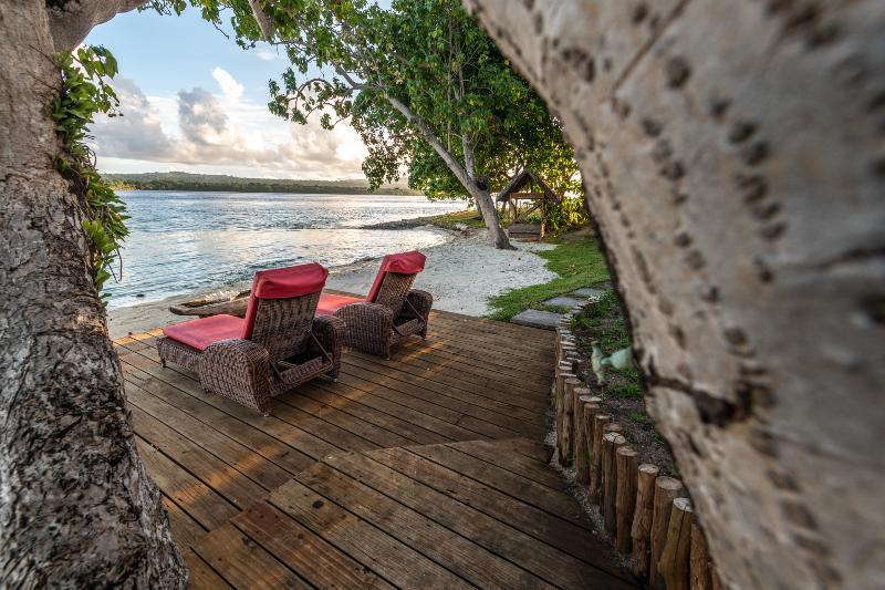 Ratua Private Island Resort Aimbuei Bay Luaran gambar